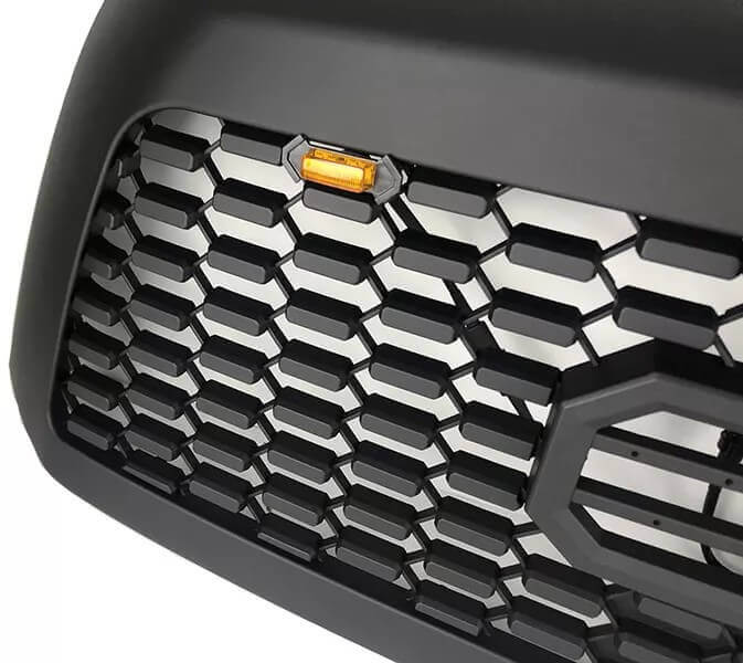 {WildWell}{Toyota Grill}-{Toyota Sequoia Grill 2010-2018/6}-Detail